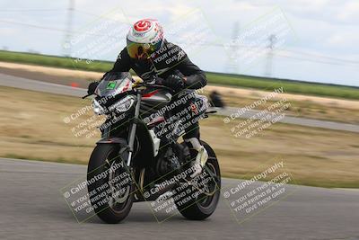 media/Apr-26-2024-TrackDaz (Fri) [[c4b677d280]]/C Group/140pm (Wheelie Bump)/